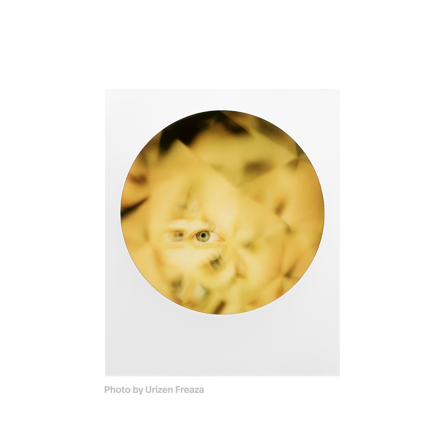 Color 600 Film - Round Frame Edition