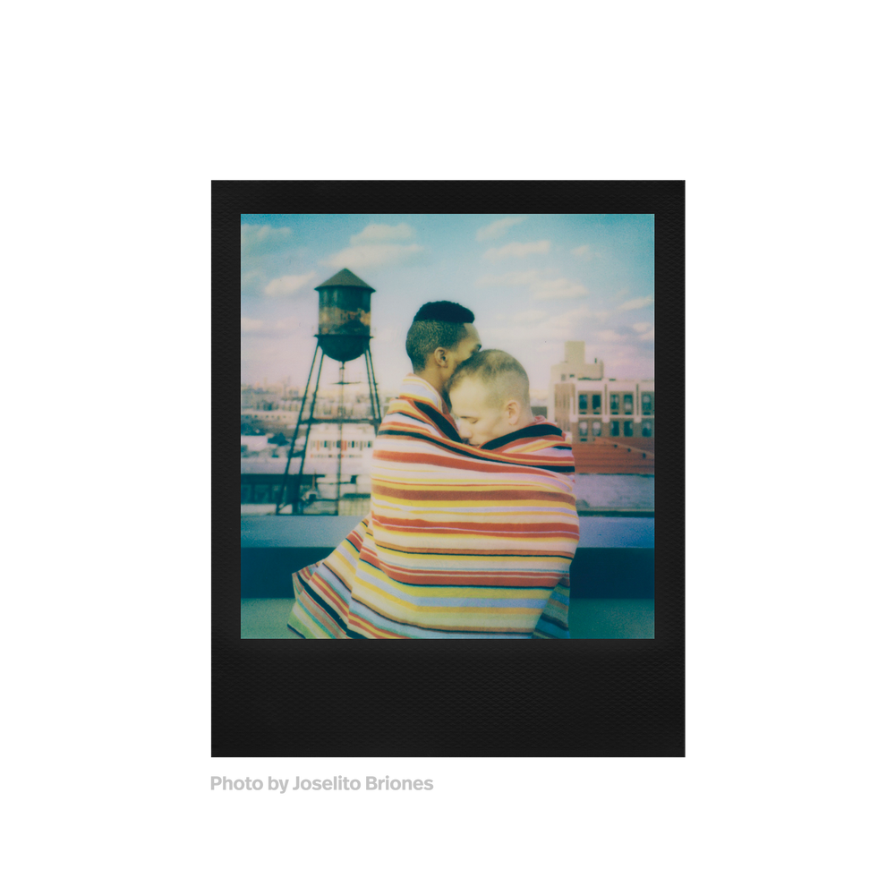 Color i-Type Film - Black Frame Edition