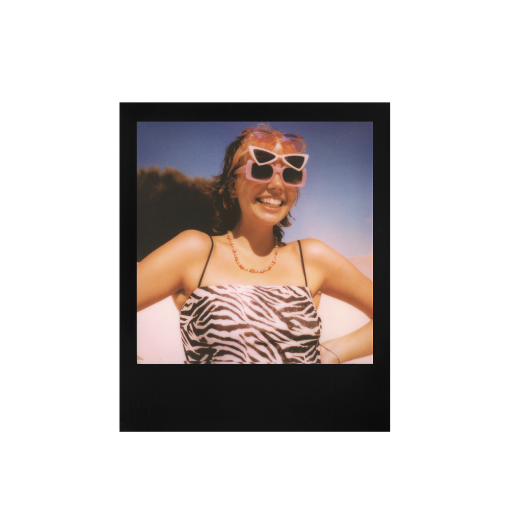 Color i-Type Film - Black Frame Edition